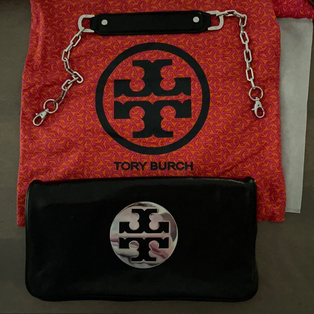 Tory Burch
Black Leather Reva Flap Shoulder Bag